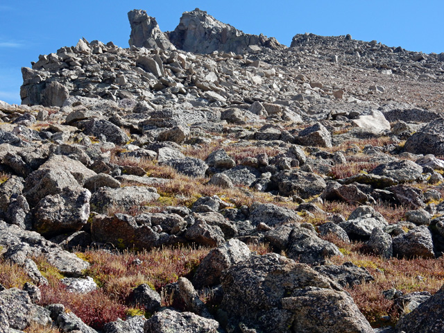 View of the upper south ridge and southeast slopes of Hagues Peak