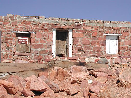 The original summit hut on Pikes Peak